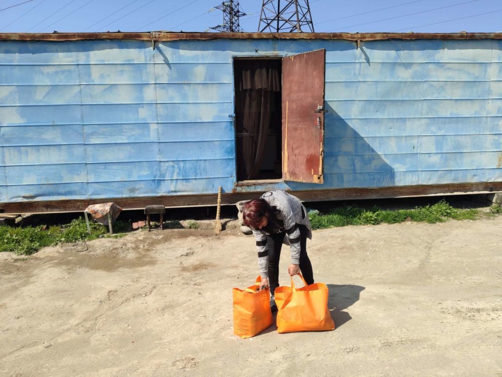 Emergency Relief Packs for 700 Families in Armenia