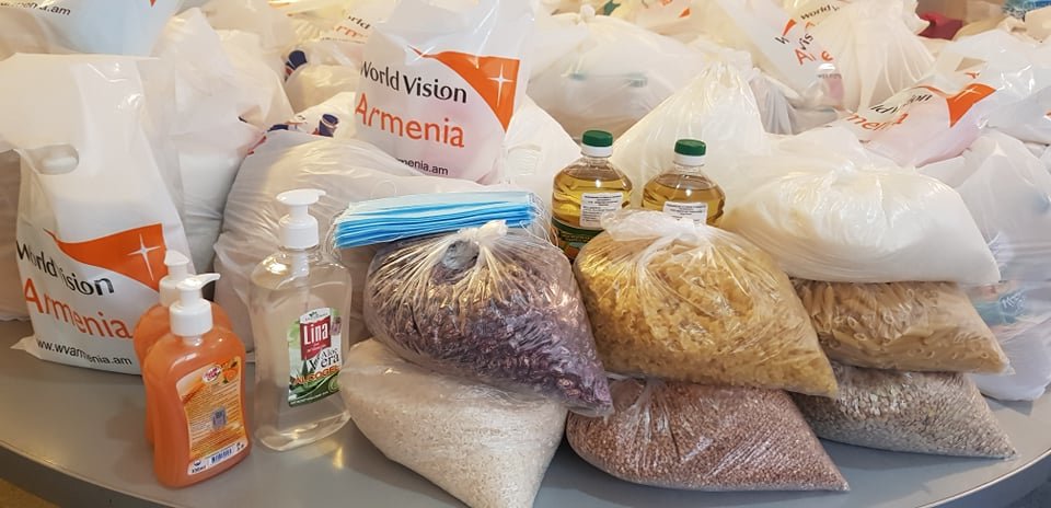 Emergency Relief Packs for 700 Families in Armenia