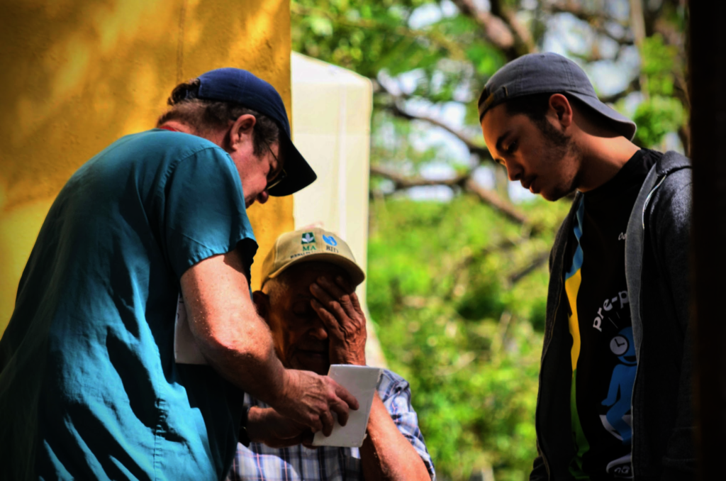 Bring Life Saving Healthcare to 1000+ Dominicans