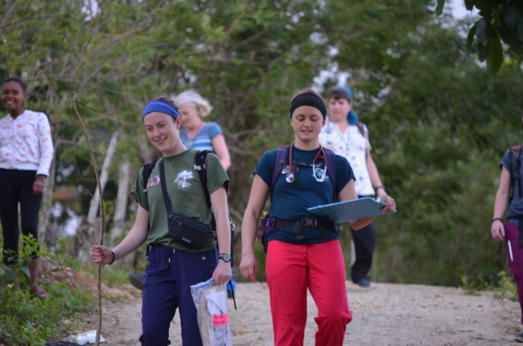 Bring Life Saving Healthcare to 1000+ Dominicans