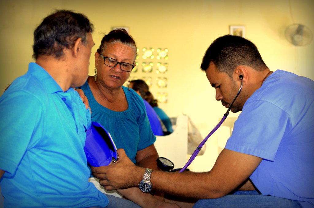 Bring Life Saving Healthcare to 1000+ Dominicans