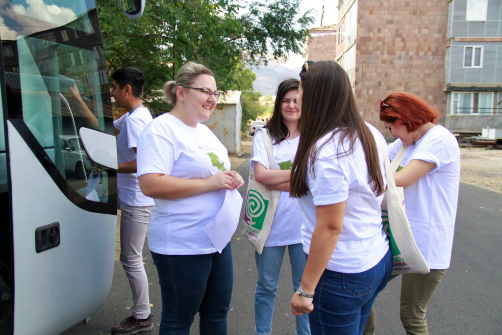 Arousyag Campaign to Support Women & LGBT People