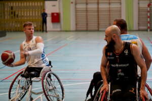 PAY IT FORWARD - what a game