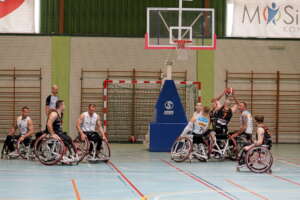 PAY IT FORWARD - what a game