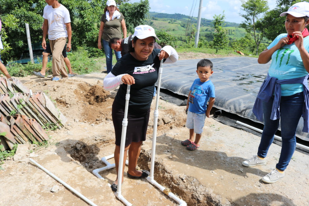 Access to water for 45 families in El Salvador