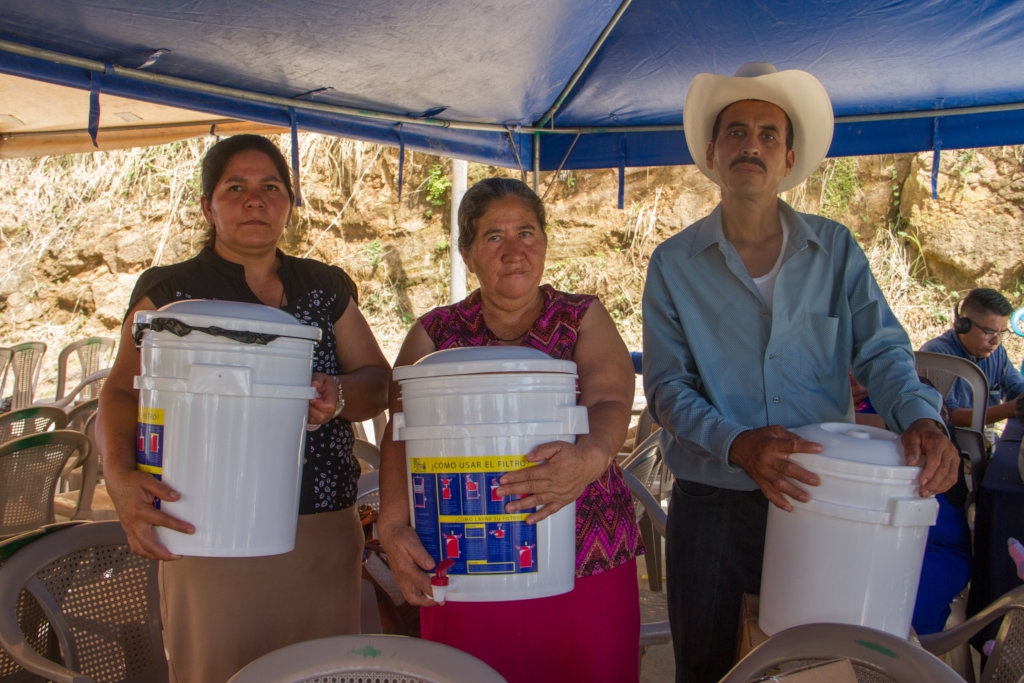 Access to water for 45 families in El Salvador