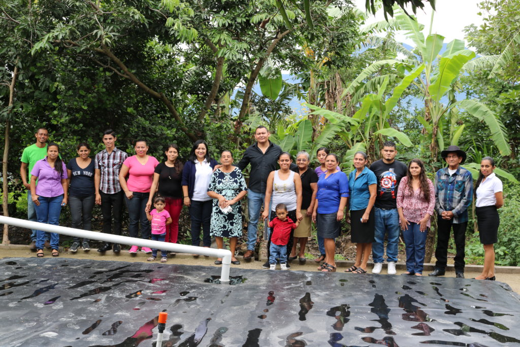 Access to water for 45 families in El Salvador