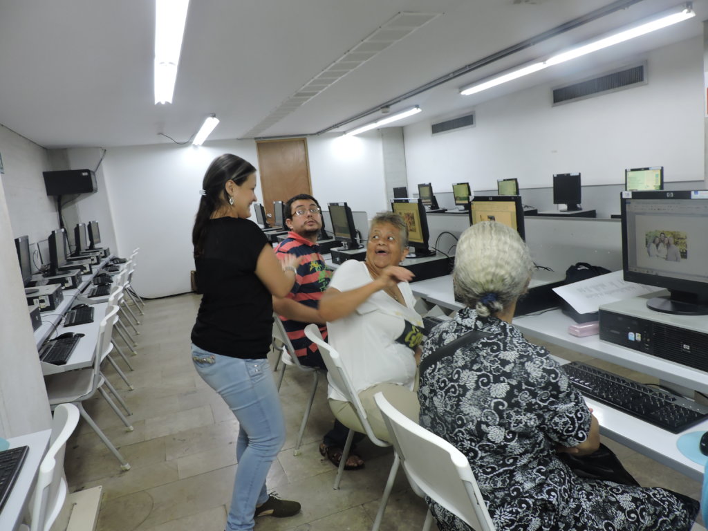 Coding skills and employment for vulnerable people