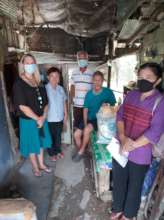 Talking with the families as we distribute food