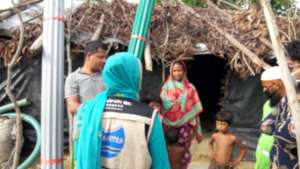 Provide food and shelter kits to most vulnerable H