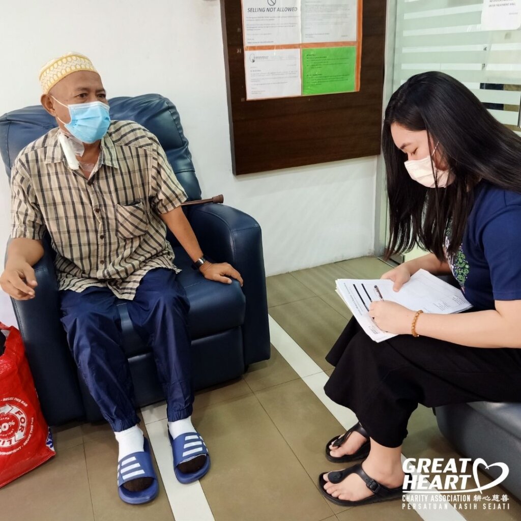 Hand-in-Hand Dialysis Aid Program