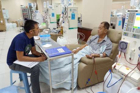 Hand-in-Hand Dialysis Aid Program