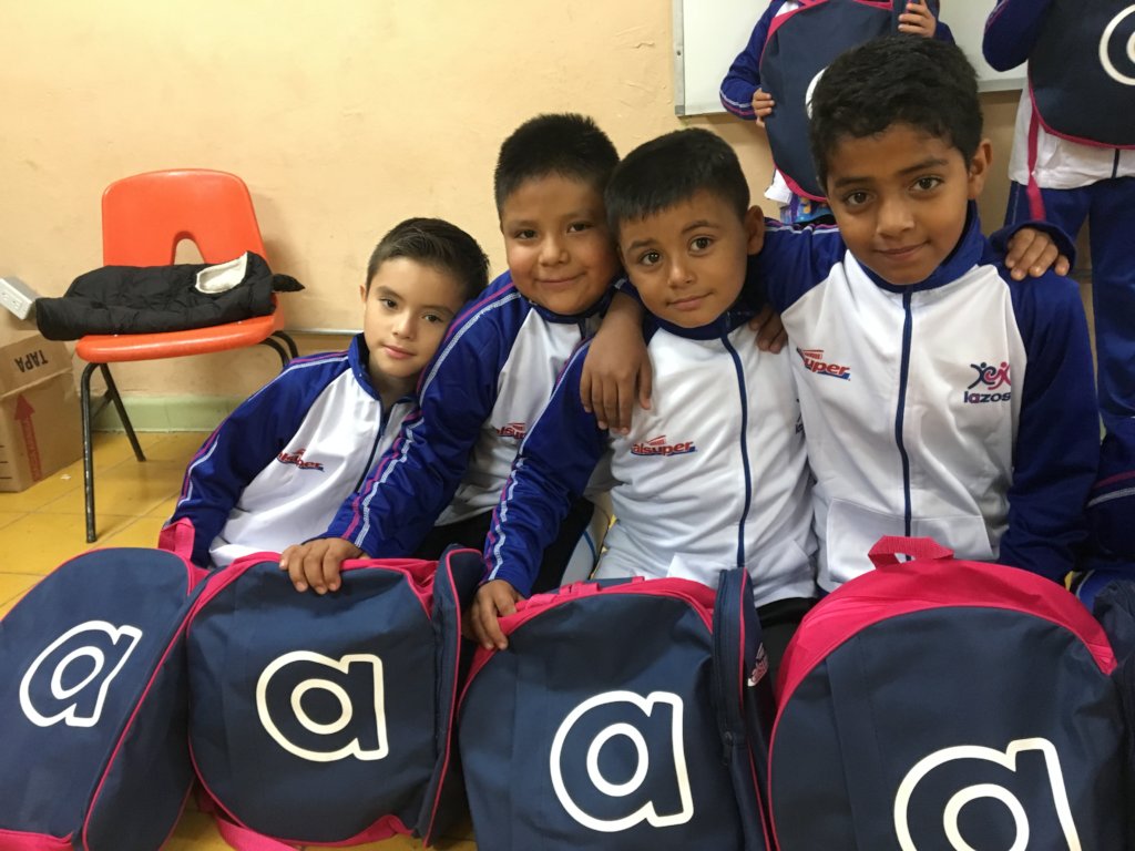 Reducing the gap in 130 Mexican public schools