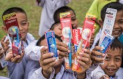 Give 1,000 Thai children a beautiful smile
