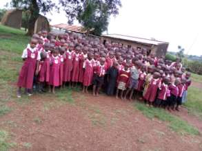 Singiro Public Schools children