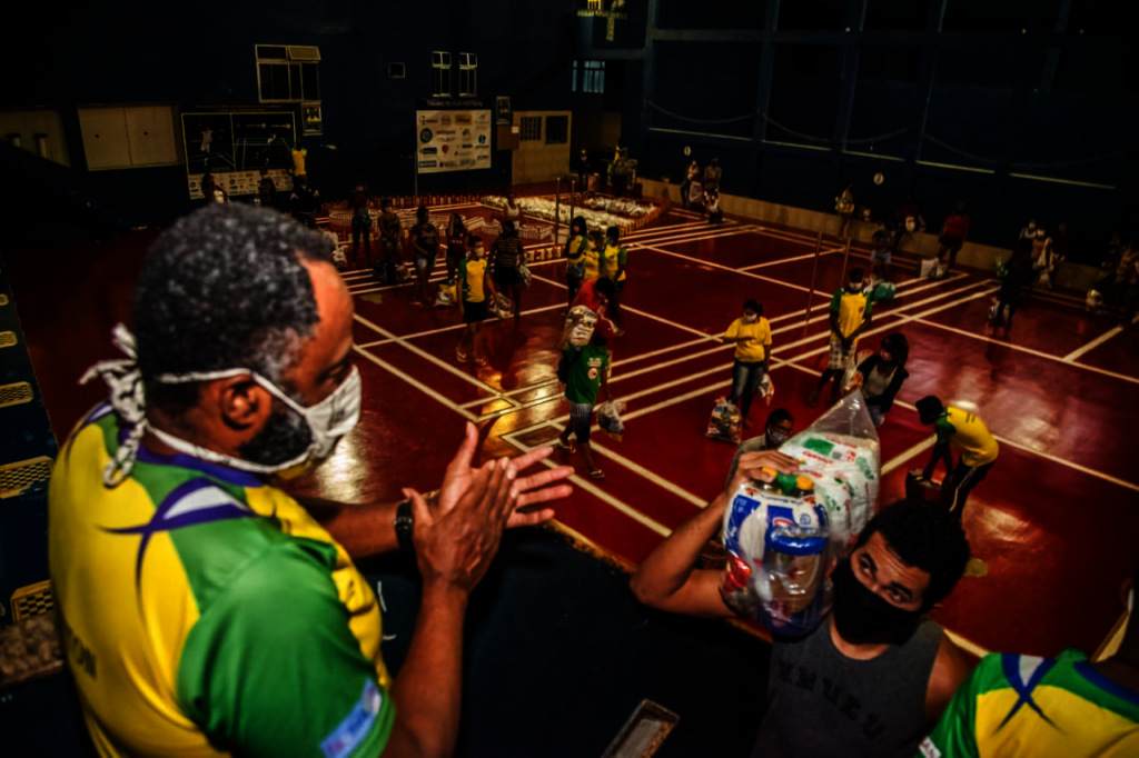 Empower kids and families in Rio to battle Covid