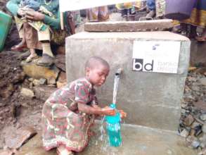 Children wash hands regularly to prevent covid-19