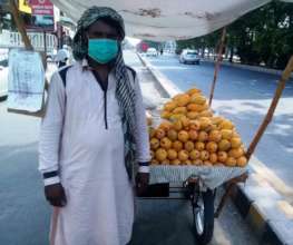 help corona affected startup fruit and cart