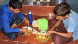Providing food to children at night stay at booth