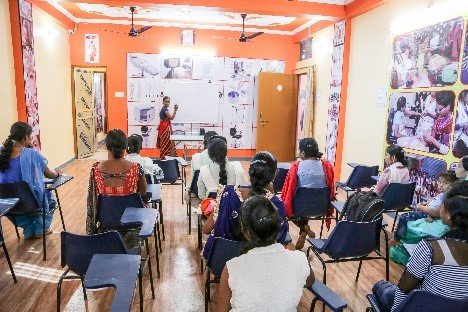 Give 400 needy children & youths a future in India