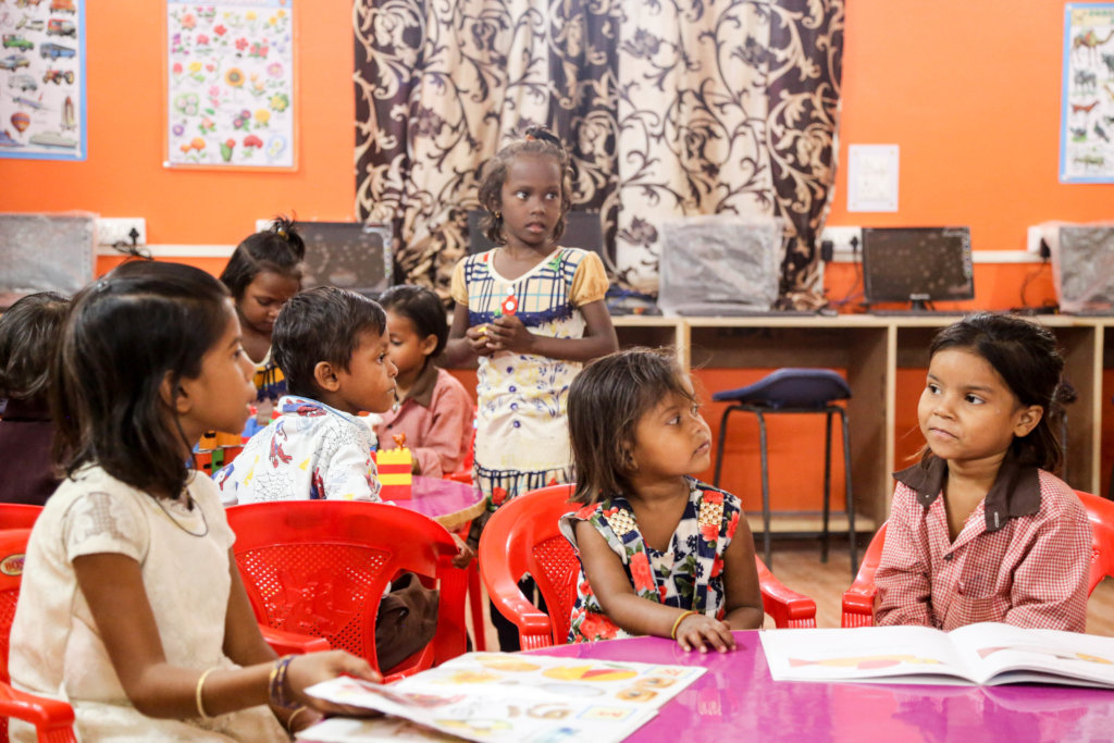 Give 400 needy children & youths a future in India