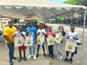 Distributing Discovery Kit 9 to Kids