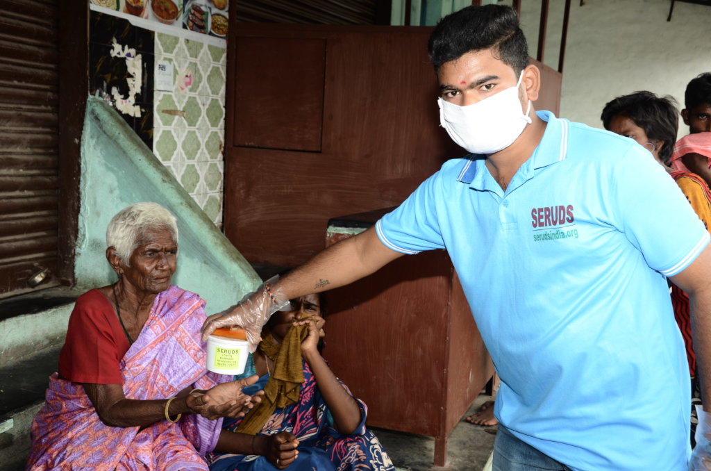 Feed the Hungry Homeless People in India