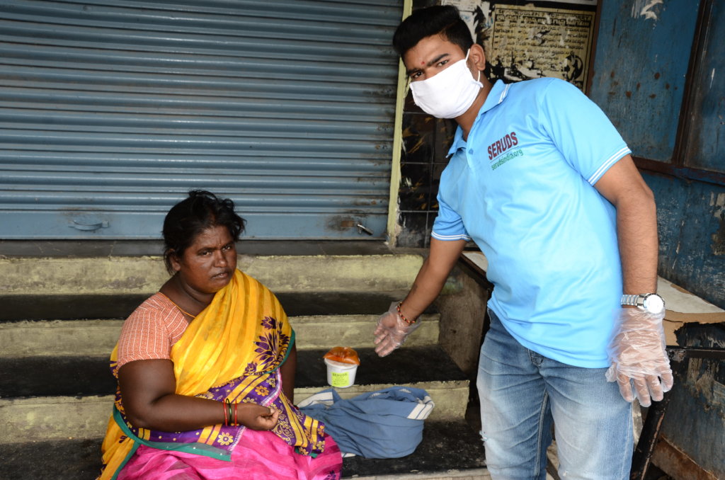 Feed the Hungry Homeless People in India
