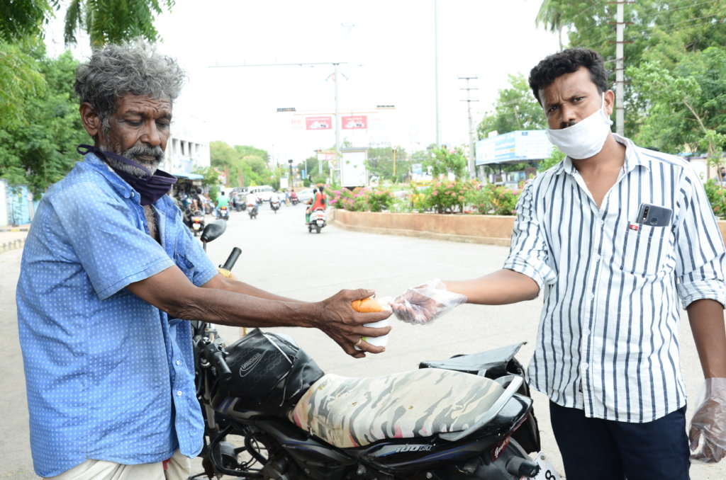Feed the Hungry Homeless People in India