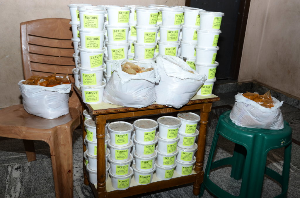 Feed the Hungry Homeless People in India