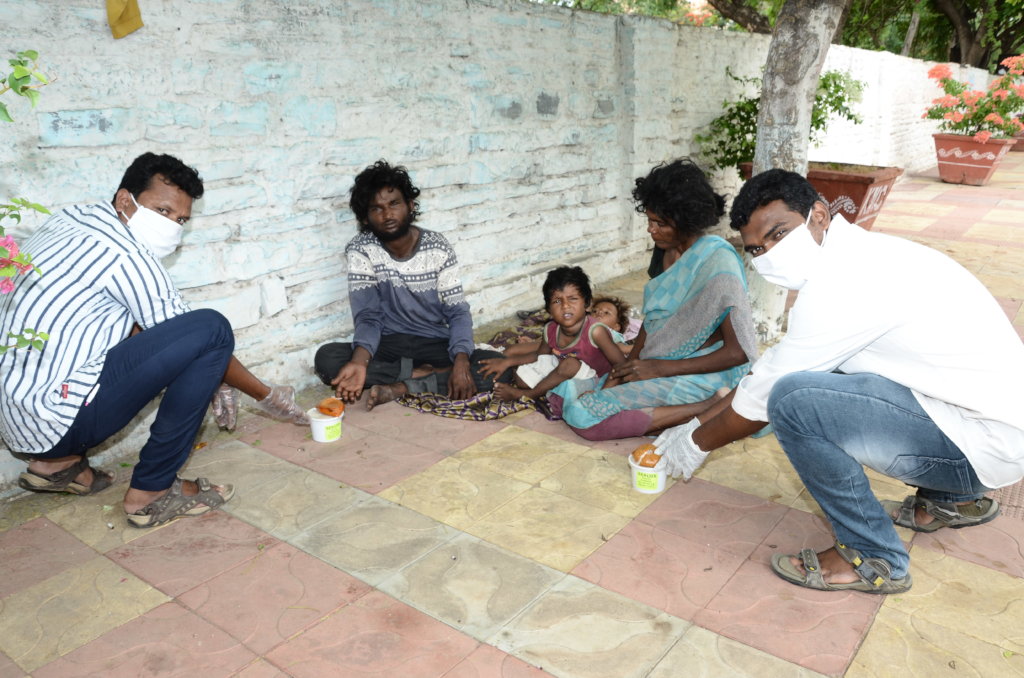 Feed the Hungry Homeless People in India