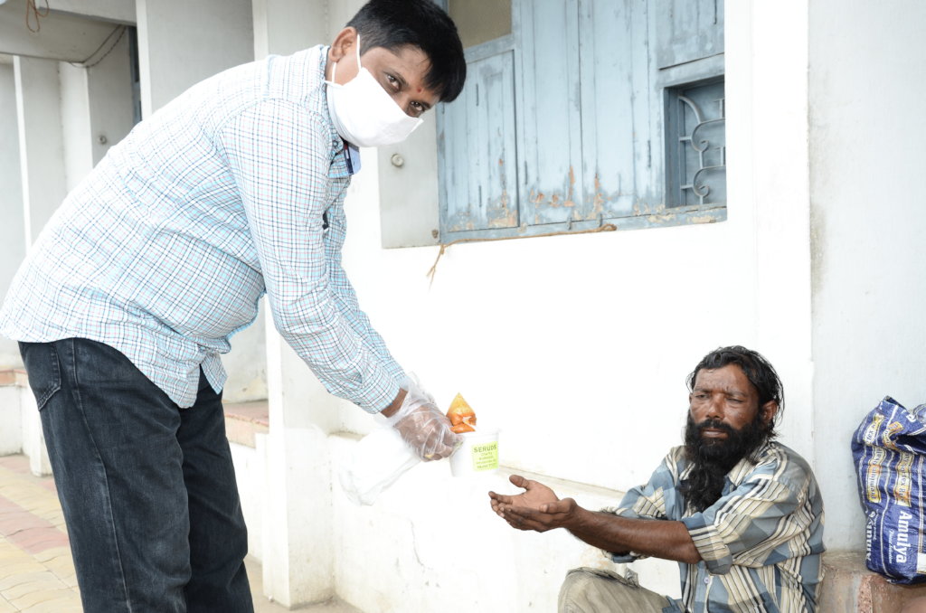 Feed the Hungry Homeless People in India