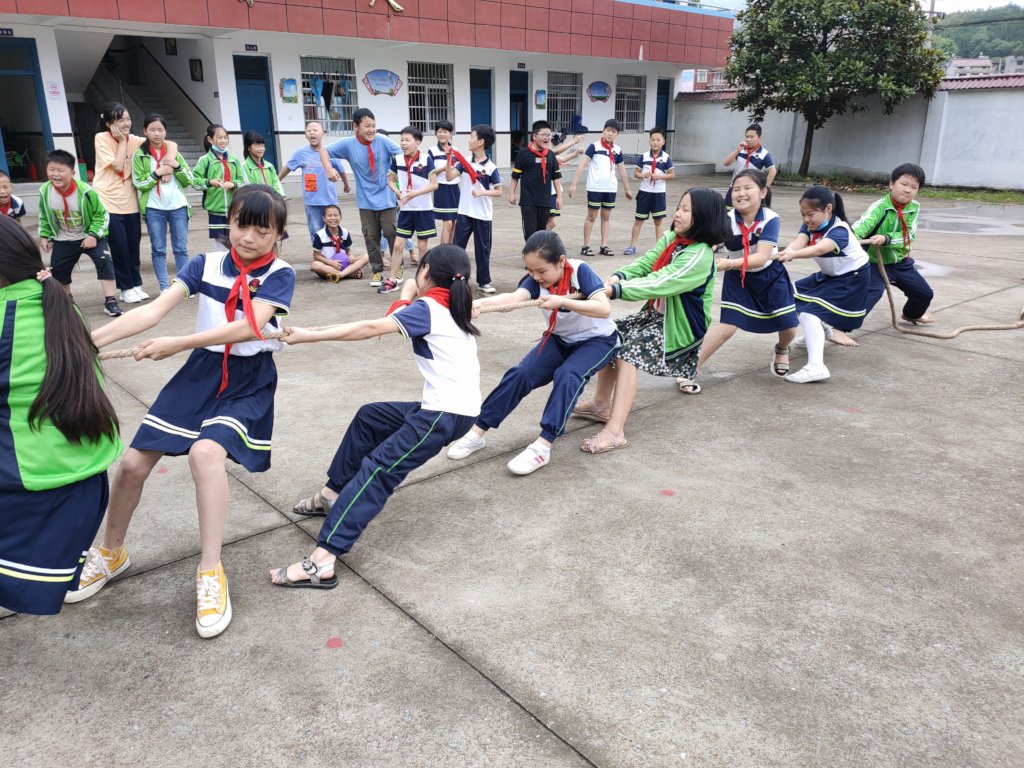 Empower 500 Impoverished Students in Rural China