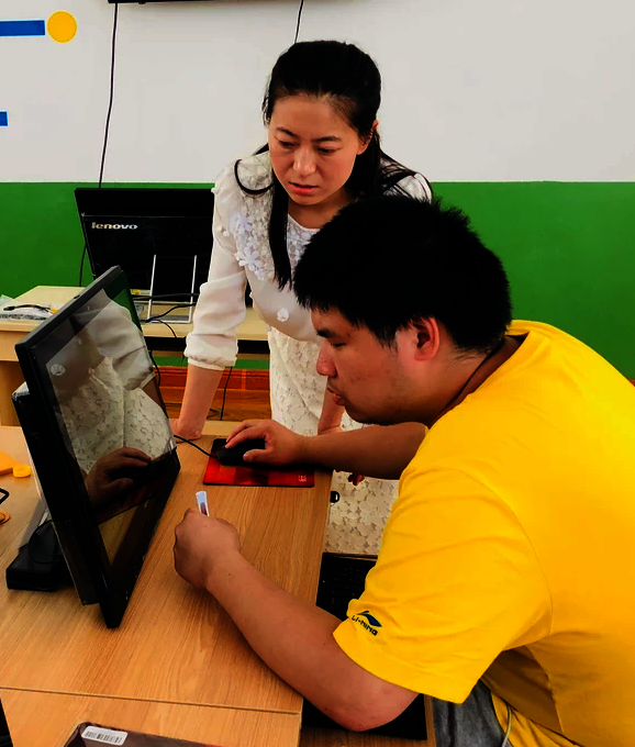 Empower 500 Impoverished Students in Rural China