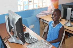 computer training - happy smile - girl learning