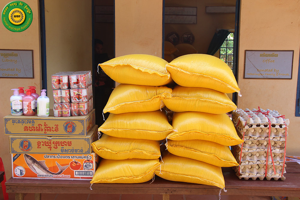 COVID19 Food Relief for 100 Families in Cambodia