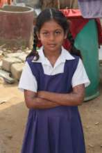 a girl from the slum needs meal support