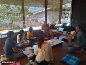 Communications workshop in English