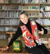 A vest can help teach Halloween-related words!