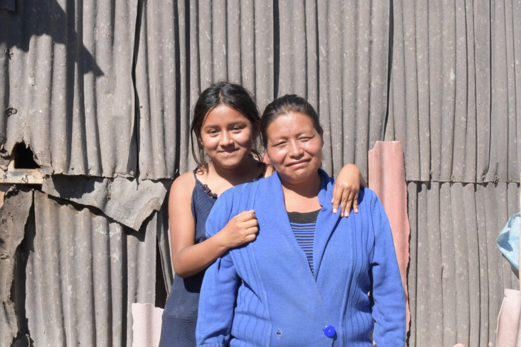 Mama e hija de Coronango