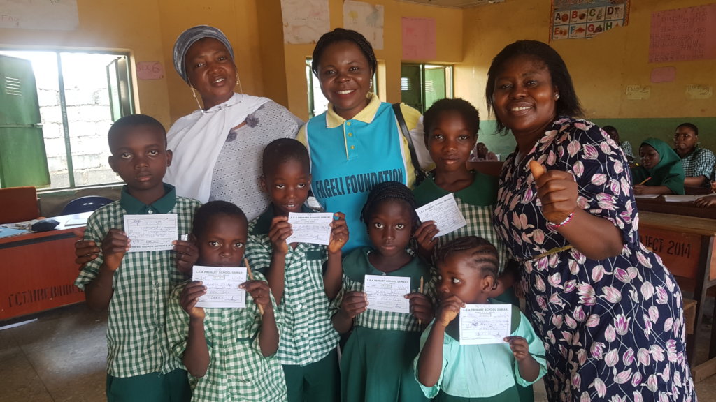 HELP NIGERIA GIRLS : FREE EDUCATION & CLEAN WATER