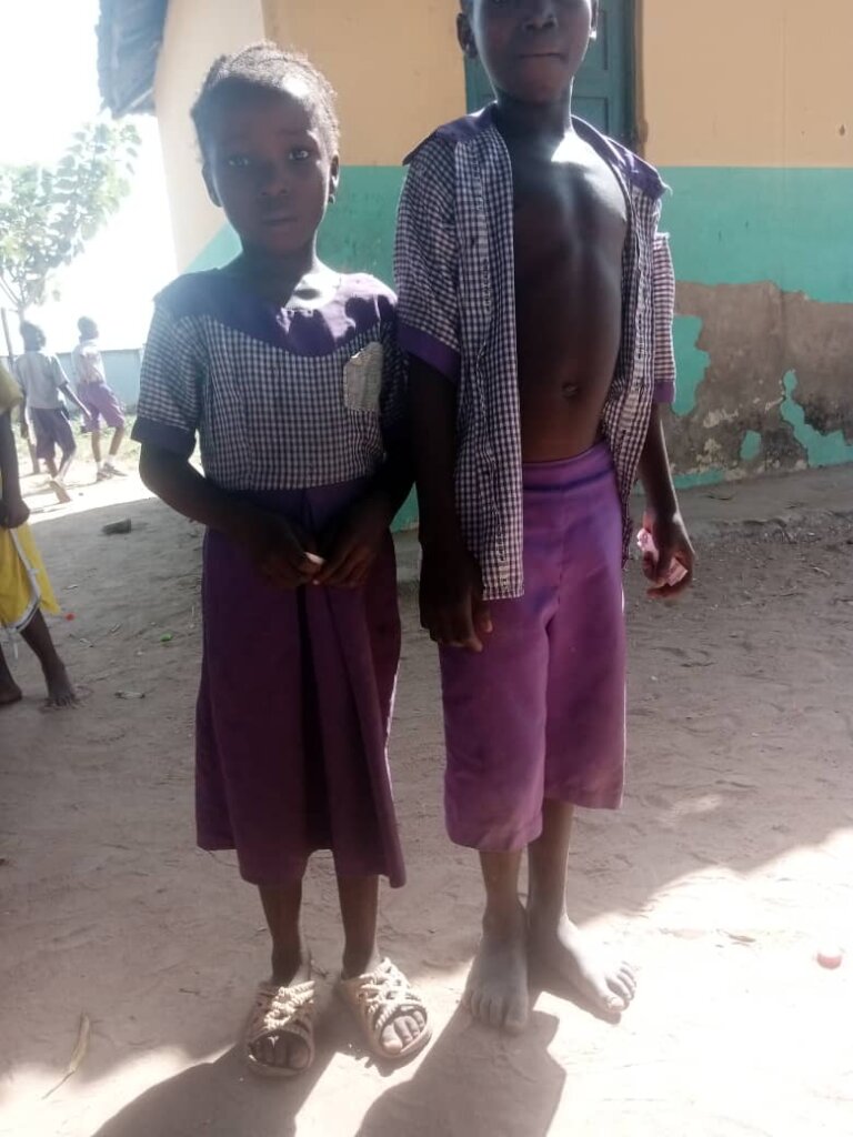 HELP NIGERIA GIRLS : FREE EDUCATION & CLEAN WATER