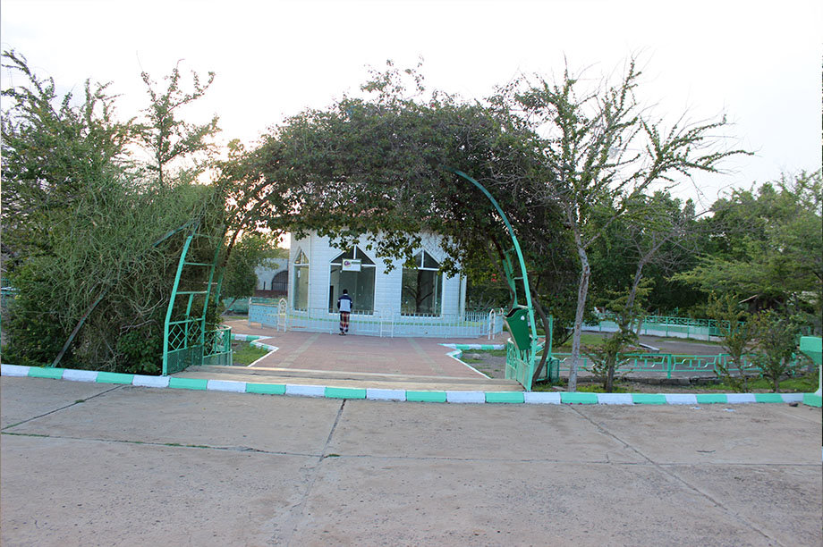 Emergency intervention to save animals in zoos