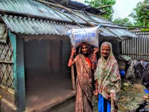 Migrant women got our food kits too