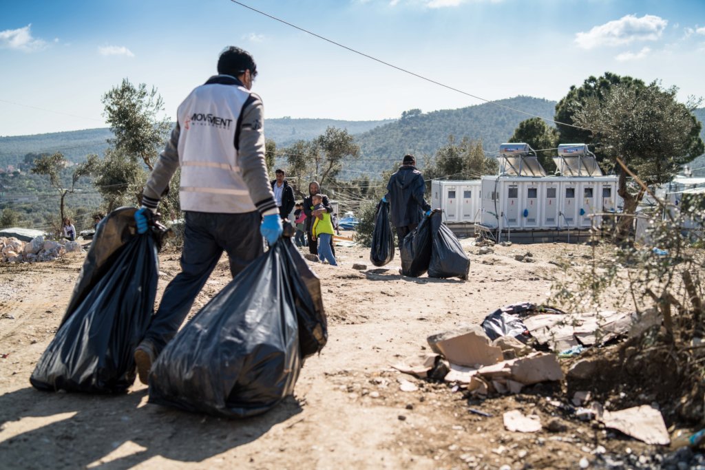 Clearing 1750 tons of waste in Greek refugee camps