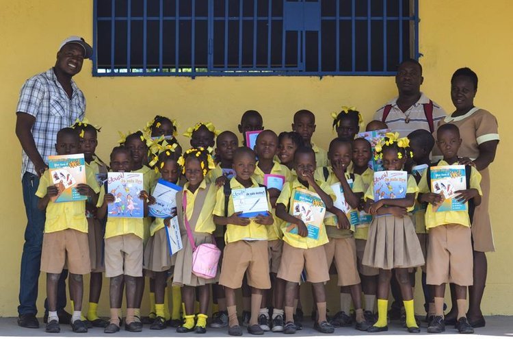 Provide daily meal to 300 school children in Haiti