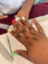 Rainbow Nails - Spa Treat