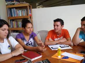 OYE's Book Club Discusses "Cipotes"