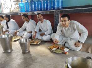 @Lunch in Gurukul