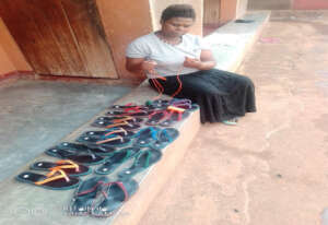 Ms. Lilian used Cosma raw materials for sandals